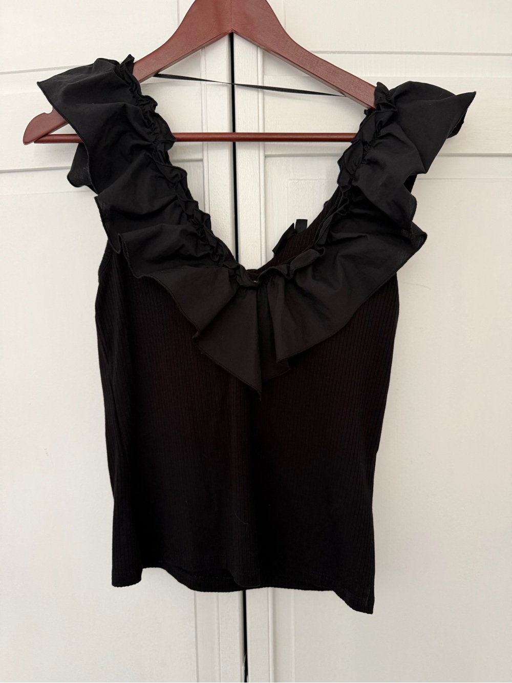 KappAhl  Black Ruffle V-Neck Ribbed Tank